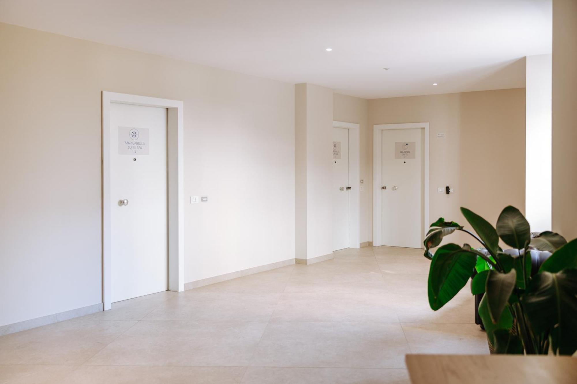Marisabella Suite 6 Бари Экстерьер фото